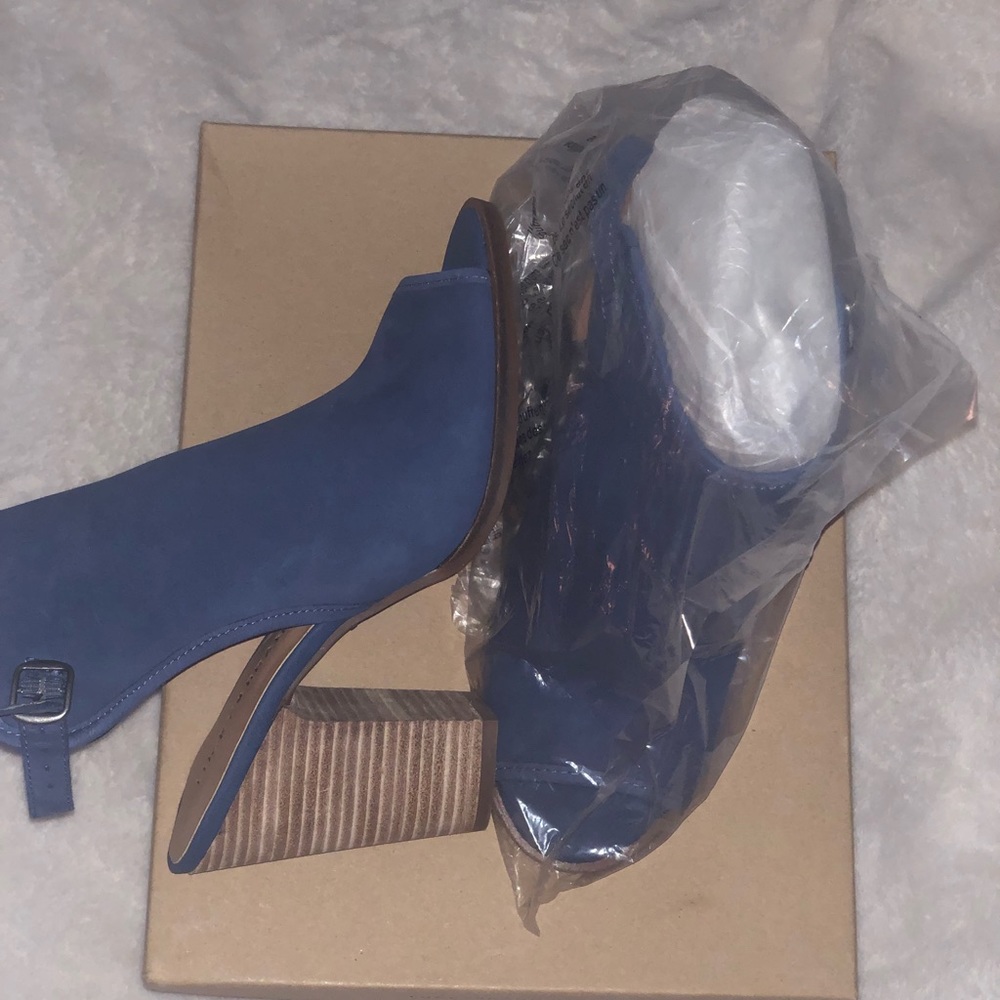 Blue Lucky Brand Peep Toe Block Heel Booties
